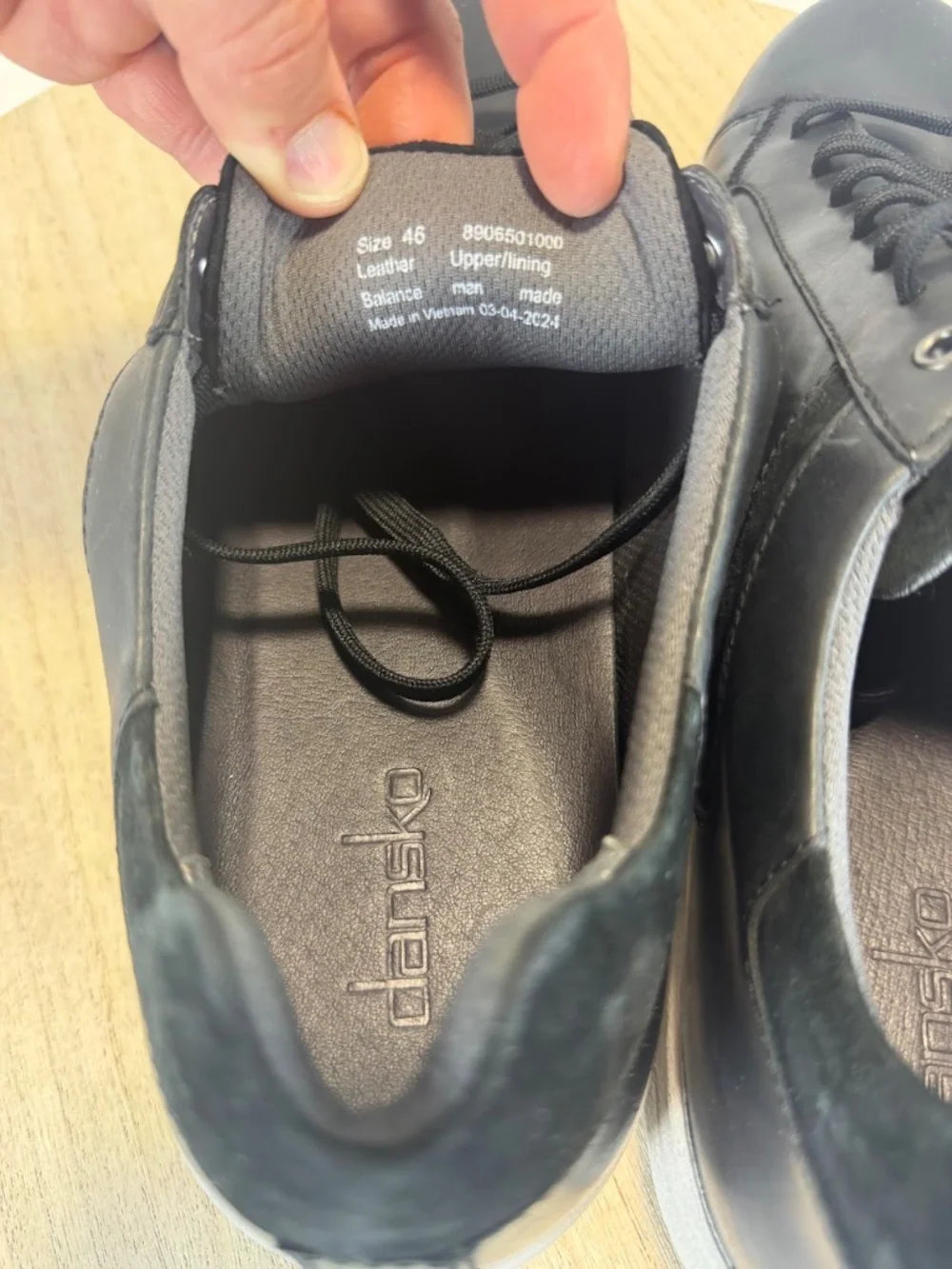 Dansko Men’s Size 46 Black Leather Lace Up Casual Sneakers Shoes NWOT